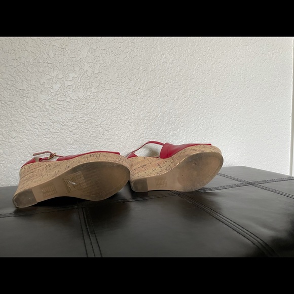 Forever 21 red wedges - Picture 10 of 11